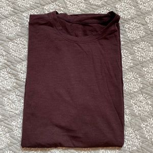 Lululemon Mens Tee (L)